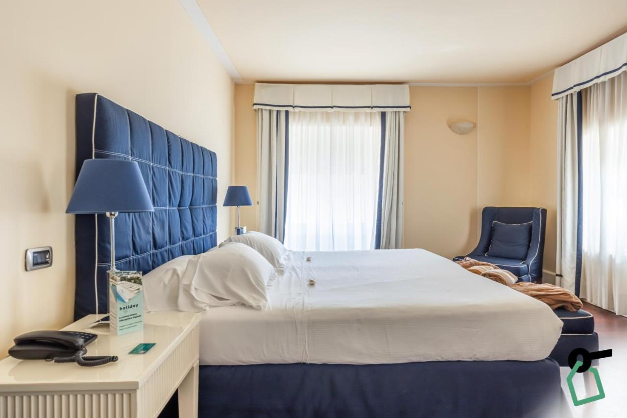 Hotiday Room Collection - Livorno Mascagni Exterior photo